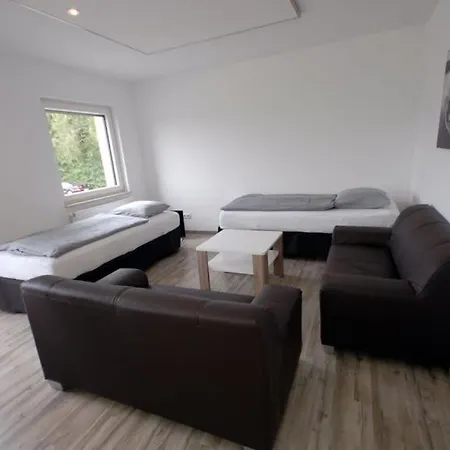 Kraftwerk Relax מוטל 2*